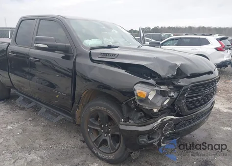 2022 Ram 1500 Big Horn 4X2 6'4 Box z USA, uszkodzony, nr VIN 1C6RREBT8NN475401